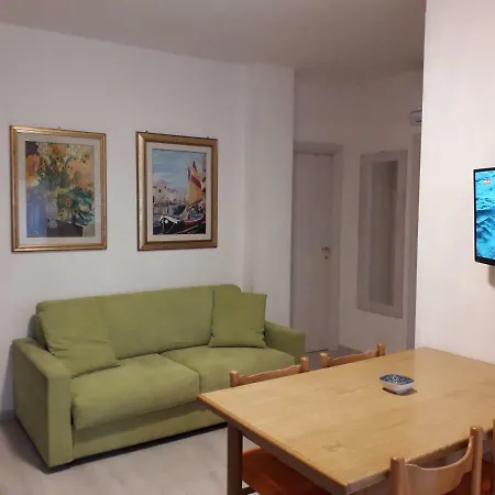 Al Mare Lorella Apartment