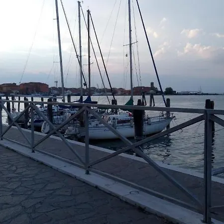 Al Mare Lorella Apartment *