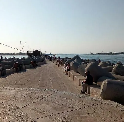 Al Mare Lorella Sottomarina